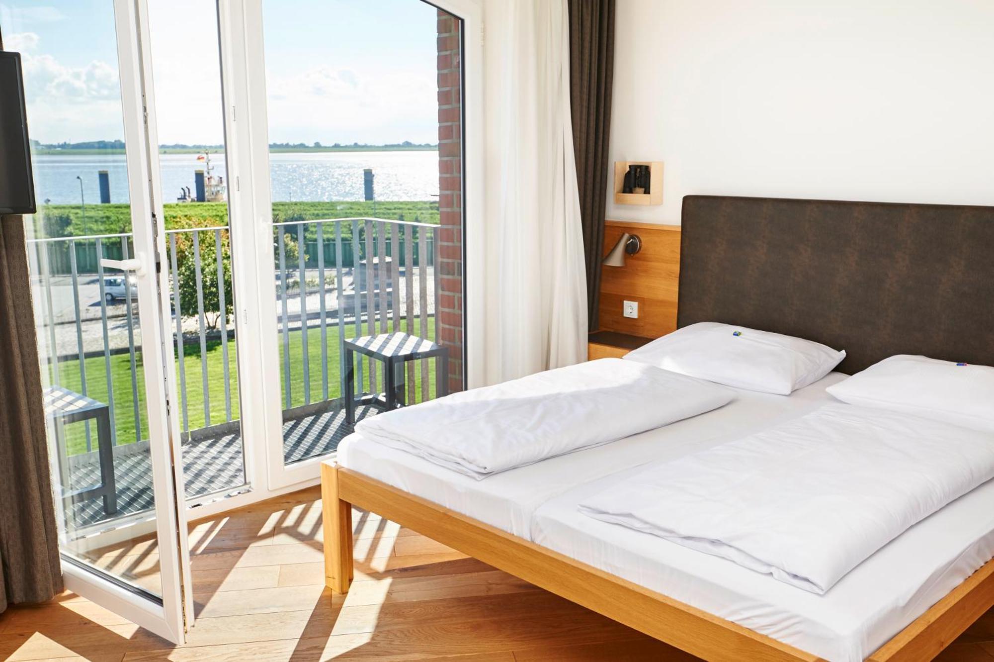 Im-Jaich Hotel Bremerhaven Exterior photo