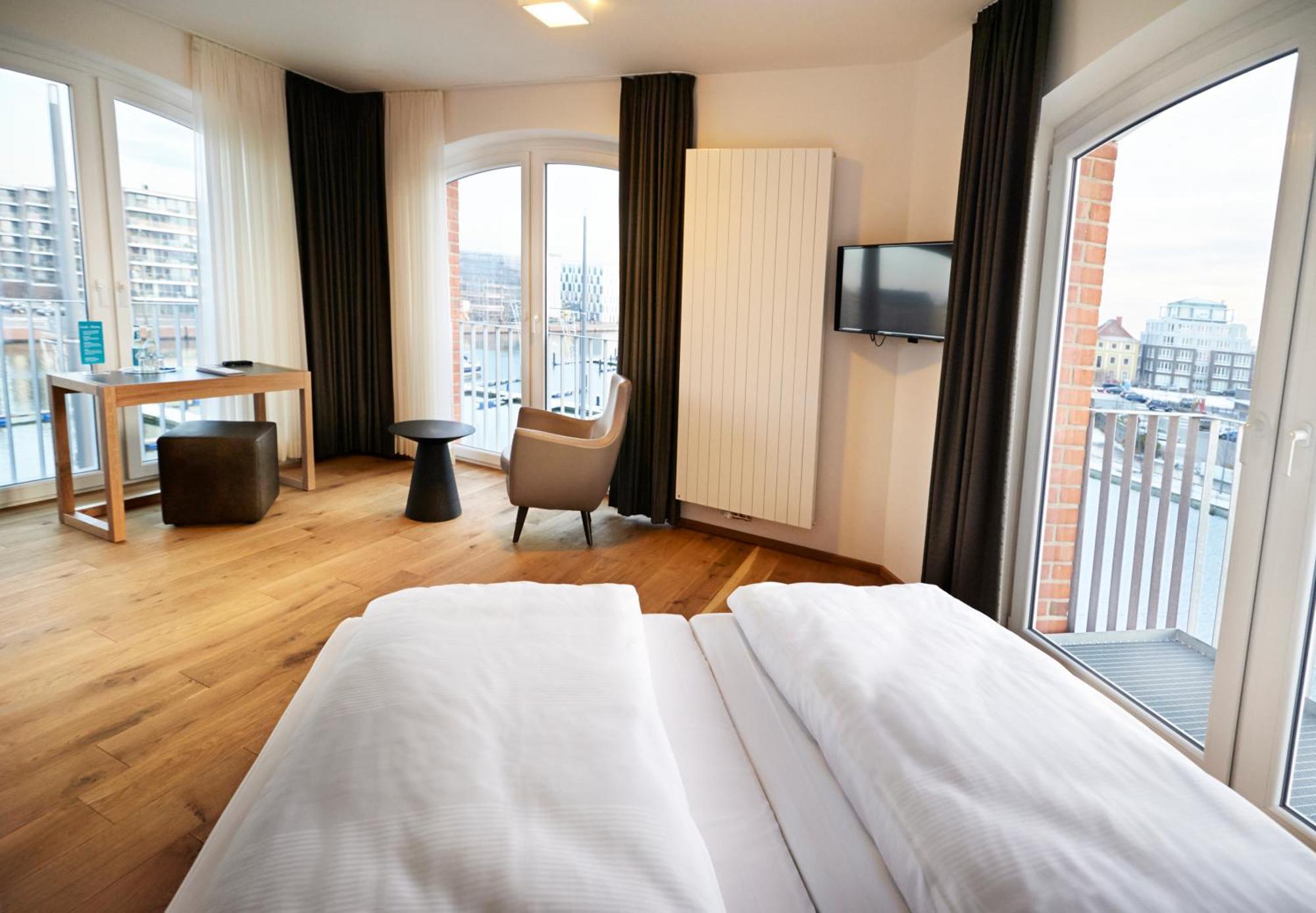Im-Jaich Hotel Bremerhaven Exterior photo