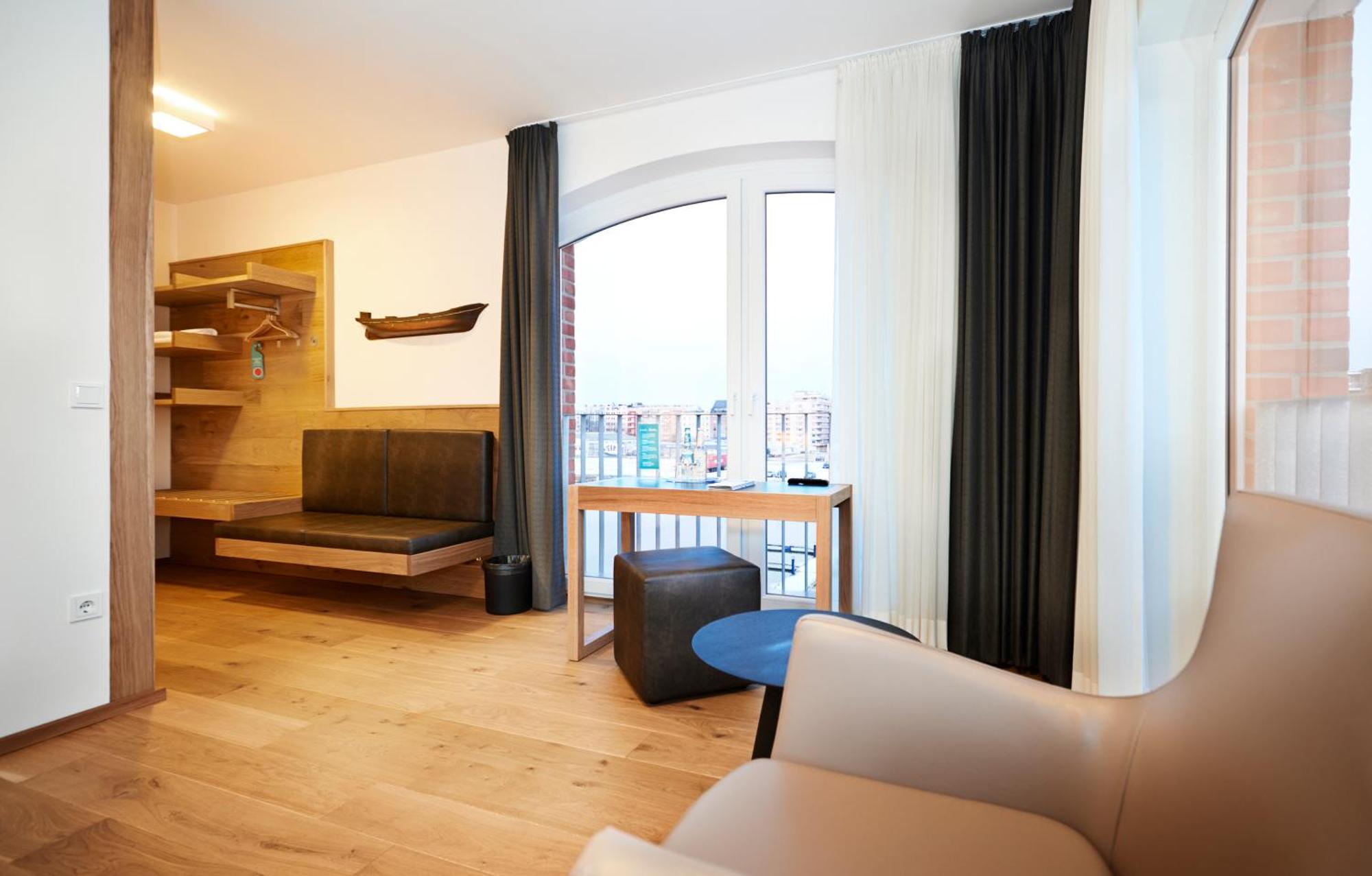 Im-Jaich Hotel Bremerhaven Exterior photo