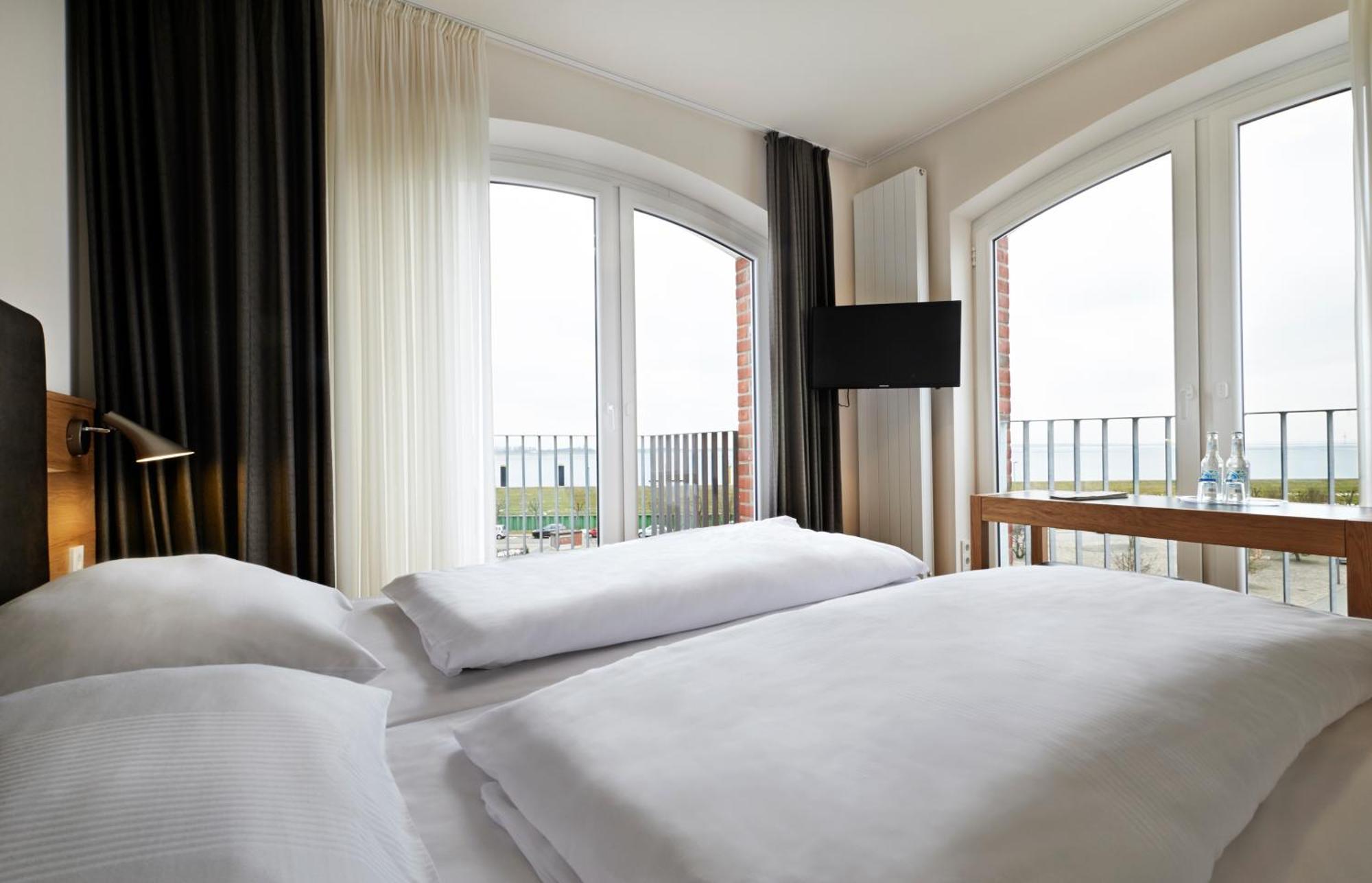 Im-Jaich Hotel Bremerhaven Exterior photo