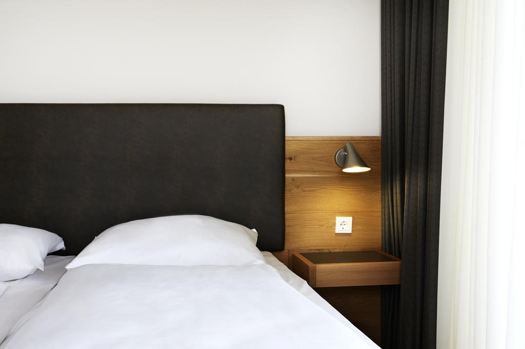 Im-Jaich Hotel Bremerhaven Exterior photo